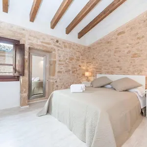 casa-sa-pedra-en-el-centro-historico-de-alcudia.balearic-islands.net/